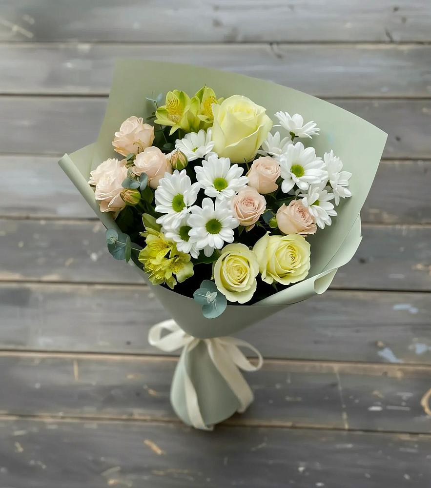 Букет цветов из: Альстромерии, Розы и Хризантемы в Прикалаусском
