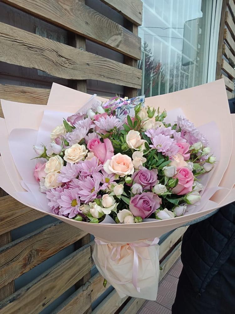 Букет цветов из: Розы и Хризантемы в Прикалаусском