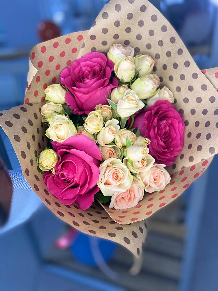 Букет цветов из: Розы в Прикалаусском