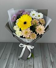 Букет цветов из:  Розы, Герберы и Хризантемы в Прикалаусском