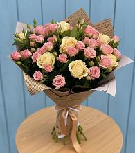 Букет цветов из:  Розы #REPLACE_PRED# Прикалаусском