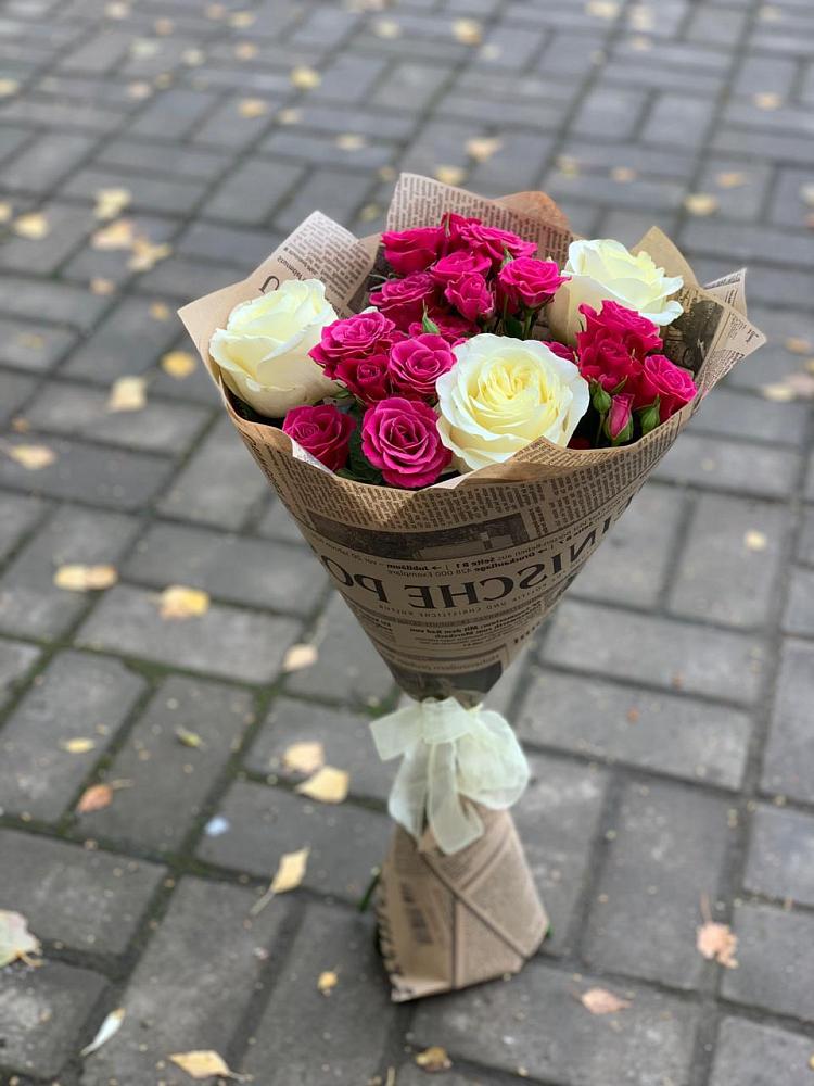 Букет цветов из: Розы в Прикалаусском