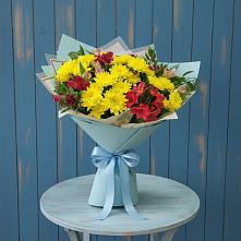 Букет цветов из:  Альстромерии и Хризантемы в Прикалаусском