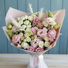 Букет цветов из:  Альстромерии и Розы в Прикалаусском